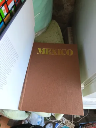 España: Viaje por su vida y su belleza (Spanis...