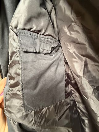 Abrigo premamá y porteo negro