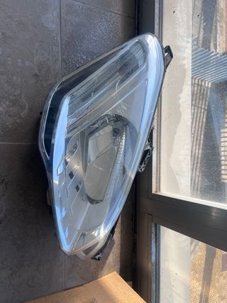 Faro Derecho Citroen Berlingo / Peugeot Partner