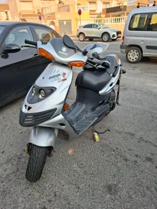 Suzuki Katana AY 50 Plata
