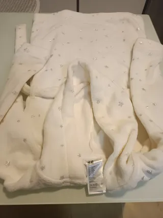 Bata infantil H&M estrellas