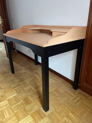 Escritorio grande madera y metal