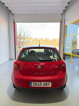 SEAT Ibiza 2012 1.6 TDI 90CV DIESEL