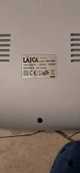 Idromassaggio riscaldabile per piedi LAICA