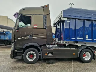 Renault Trucks T 2013