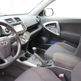 Toyota RAV4 2012 autom