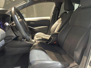 Toyota Corolla 2.0 180H STYLE E-CVT