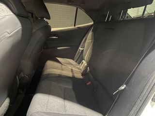 Toyota Corolla 2.0 180H STYLE E-CVT