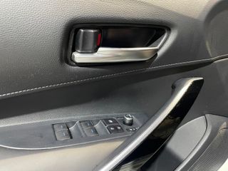 Toyota Corolla 2.0 180H STYLE E-CVT