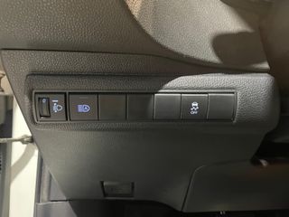 Toyota Corolla 2.0 180H STYLE E-CVT