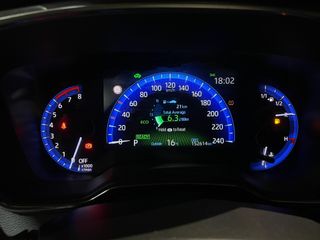 Toyota Corolla 2.0 180H STYLE E-CVT
