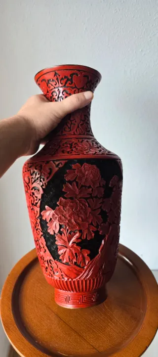 Jarrón Chino Laca Cinabrio Flores