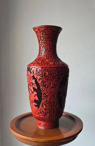 Jarrón Chino Laca Cinabrio Flores