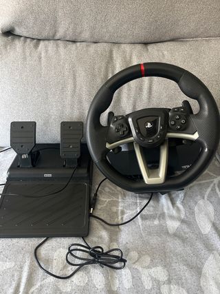Volante con pedales para play 4/5 y pc