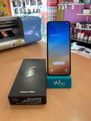 Samsung Galaxy Z Flip 6