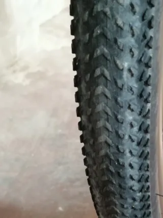 Solo las, Cubiertas Goodyear Connector T,las 2 pvp