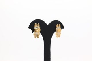 PENDIENTES MUÑECO LABUBU CON CIRCONITAS AZUL.