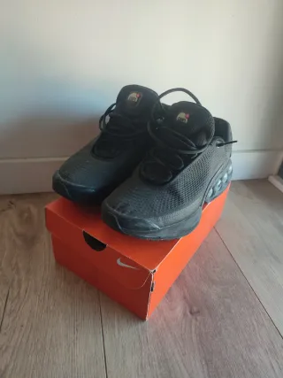 Zapatillas Nike Air DN seminuevas
