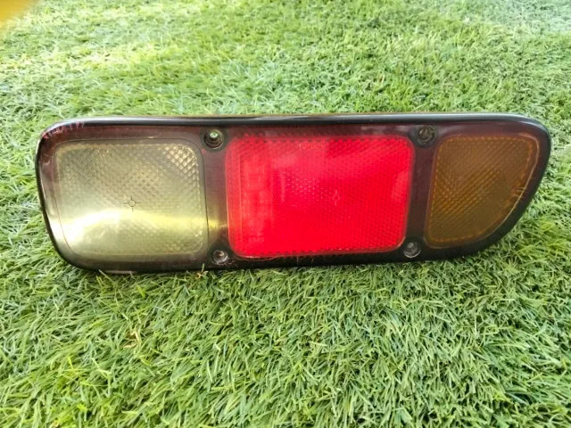 Piloto Trasero Derecho Nissan Terrano 2