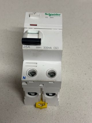 Interruptor Diferencial Schneider iID 25A