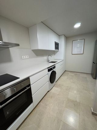 Piso en alquiler en Ensanche - Diputación en Alicante