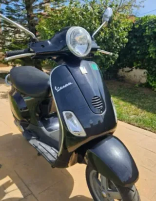 Vespa 49cc Negra Automática