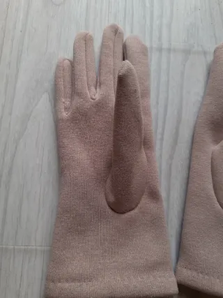 Guantes de punto abrigados color beige/rosa