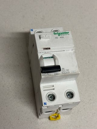 Interruptor Diferencial Schneider iID 40A