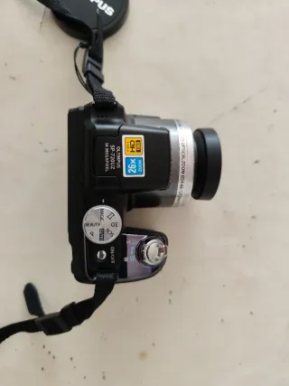 Olympus SP-720UZ Cámara Digital 14MP