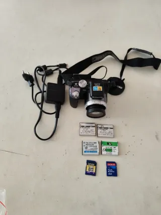 Olympus SP-720UZ Cámara Digital 14MP