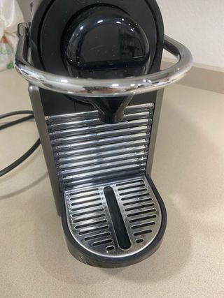 Cafetera Nespresso Negra