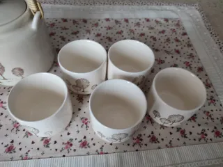 Servizio Tè Vintage Ceramica e Vimini