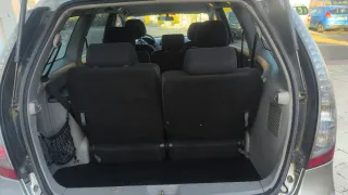 Mitsubishi Grandis 2008