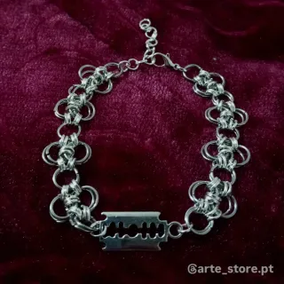 Pulseira alternativa com lâmina de barbear