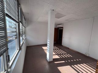 Local comercial en alquiler en Sant Joan Despí