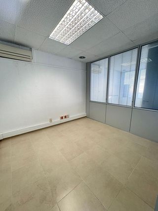 Local comercial en alquiler en Sant Joan Despí