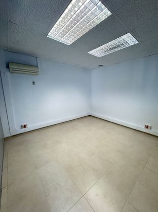 Local comercial en alquiler en Sant Joan Despí