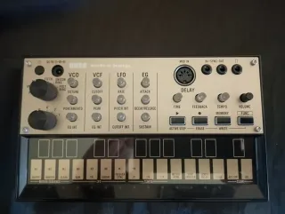 Korg Volca Keys Sintetizador Analógico