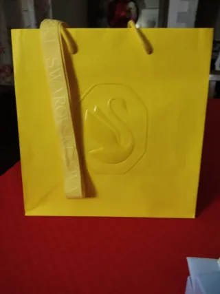 Scatola Swarovski per collana Angelic.