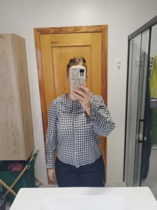 Camisa cuadros cuello volante Talla M