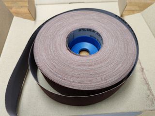 ROLLO LIJA CON SOPORTE TELA