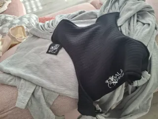 Fular Portabebés Koala Babycare Gris y manta