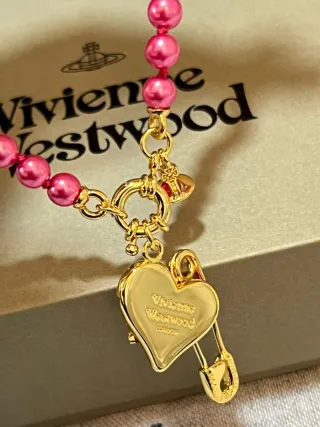 Collar Vivienne Westwood perlas rosa y oro