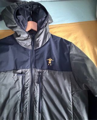 Chaqueta The North Face Negra y Verde