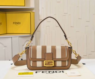 Borsa Fendi a righe beige e marrone