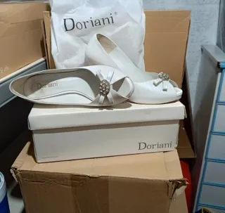 Zapatos de Novia Doriani Blancos Talla X