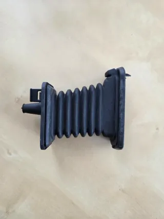 Pasacables VW Golf V