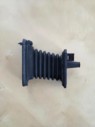 Pasacables VW Golf V