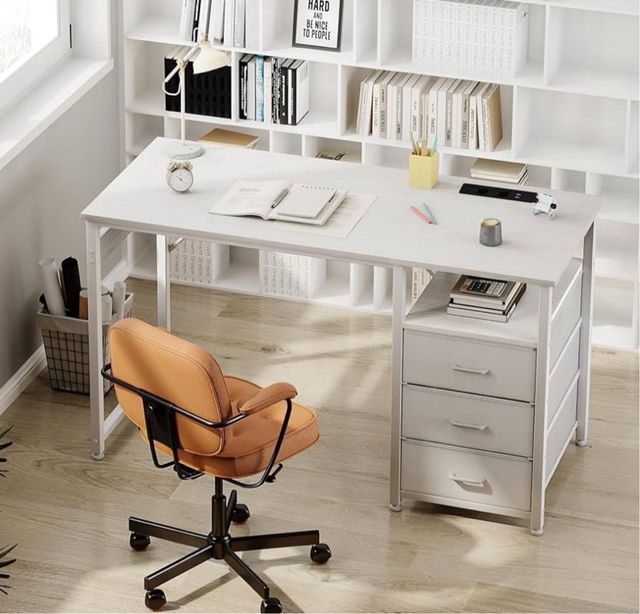 Escritorio Blanco con Cajones y Enchufe - miniatura 2