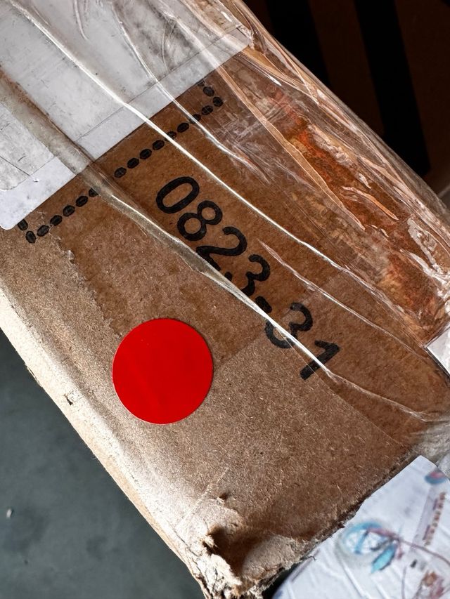 Escritorio Blanco con Cajones y Enchufe - miniatura 6